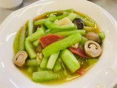 竹荪烩丝瓜-贵州大厦贵州厅(樱花园西街店)