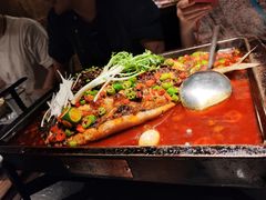 -探鱼·鲜青椒爽麻烤鱼(银泰城店)