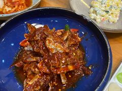 -草家酱蟹炭火烤肉店(珲春南路一店)