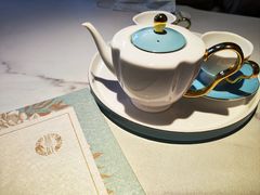 -燕庭·纯燕窝·甜品下午茶(南京西路店)