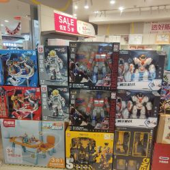 -孩子王(铁西万达店)