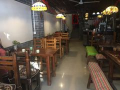 -老街坊餐吧