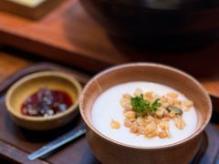 -银米·云南传统过桥米线(双廊黑金冠店)