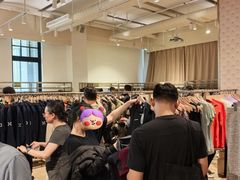 -比斯特上海购物村精品奥特莱斯