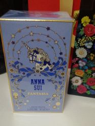 -ANNA SUI