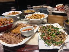 -蔼若春.传承三十年云南菜(金碧公园店)