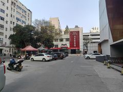 -哈贝卡汽车服务连锁(高新二路店)