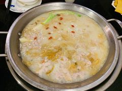-老来福·非遗酸汤兔(凯旋路店)