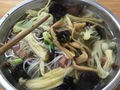-福屿鲜捞小吃·捞化(福屿总店)