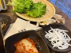 -香猪坊韩国烤肉专属门店(魏公村店)