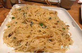 Dried Squid Stir-Fried Rice Noodles