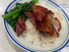 -香港新发烧腊茶餐厅(水围店)