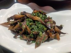 -铜锣湾·有麝自然香(渝北财富中心店)