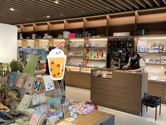 -茑屋书店(天目里店)