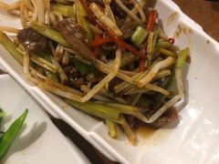 -东馆和天下特色餐饮(工农店)