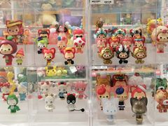 -泡泡玛特POPMART(蓝色港湾店)