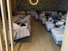 -裕龙汤泉