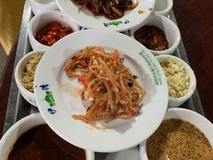 -朝伟清真铜瓢牛肉馆(三十年老·店)