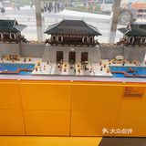 这家目前是郑州最大的乐高授权店啦。