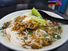 -丫丫桂林米粉(学府店)