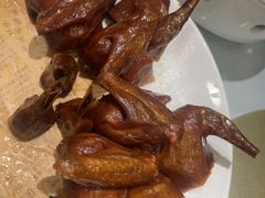 红烧乳鸽-勝記酒家·37年老字号·经典粤菜(荔枝公园店)