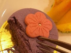 -南湖名都·景湖轩全日制餐厅·海鲜自助·东南亚风味·临湖而食