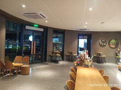 -星巴克(深圳皇岗城际酒店店)