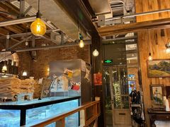 -VERIE BAKEHOUSE