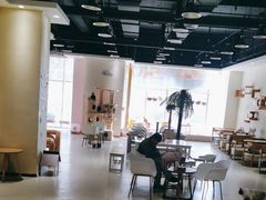 -藏猫猫咖啡主题馆(中央大道店)