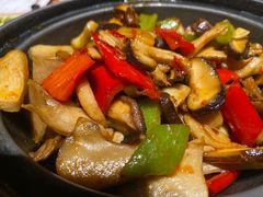 杂菌一品煲-缘生态云南菜·野生菌庭院餐厅(华侨城店)