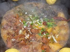 -万里闯关东铁锅炖菜馆(高新旗舰店)