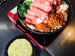 部队锅-MI WU FACTORY米屋美食工厂餐厅(绿地店)