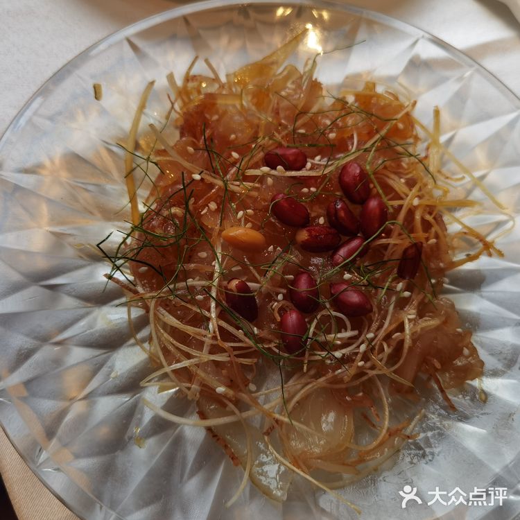 炳胜酒楼鱼生的惊艳