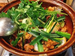 -胡须佬鸡煲四季火锅(海雅缤纷城店)