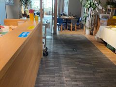 -渝信川菜 · 川味家常菜(财富购物中心店)