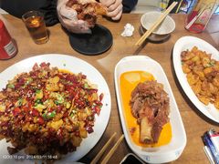 -爆好吃夜市大排档·乐山江湖菜(中心城总店)