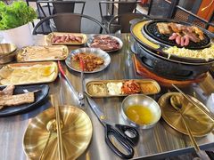 -胡悦里韩式烤肉(芝罘万达广场店)