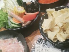 -呷哺呷哺 黄金牧场 (盛世天骄店)