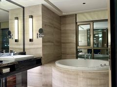 -新海利大酒店(拱北口岸店)