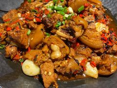 锅子盐烧猪蹄-烹湘·鲜炒湖南土菜(海珠店)
