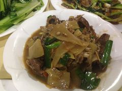 -南雄雄州土菜餐厅(粤北大厦店)