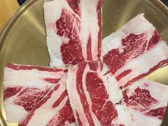 -臻牛烤肉