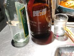 -马路牙子烧烤音乐酒馆(望京店)