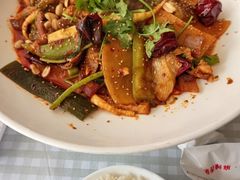 -拿渡·水煮鱼麻辣香锅(王府井奥莱·香江小镇店)