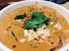 海凉粉-小船渔村•大连菜•大连焖鱼(黄河路店)