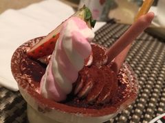 -亮马河饭店翠雅咖啡厅