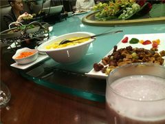 蟹黄豆腐&卤干-小蓝鲸湖北菜(八一路店)