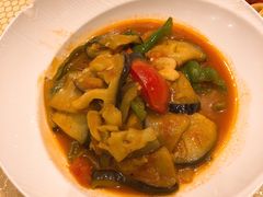 -巴扎美食·新疆菜·西域歌舞表演餐厅(新疆大厦店)