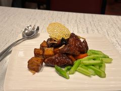 黑金雪花牛肉粒-上海和平饭店龙凤厅 Dragon Phoenix