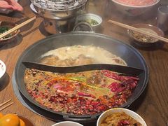 -萍姐火锅·公路夜市(武汉首店)